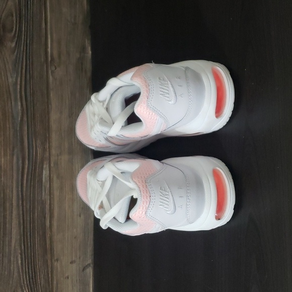 New Nike Womens Air Max Command White Orange Sneakers Size 6.5 Casual Streetwear - Picture 5 of 9